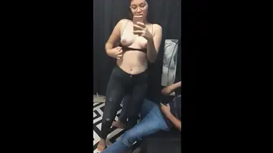 Gadis Cantik ML Ganas Basah Total Lorong Sange HD