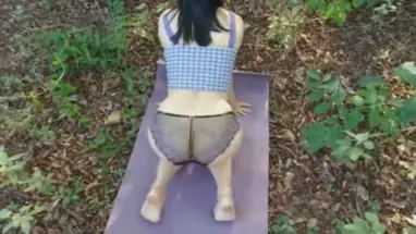 Pasangan Indo ML Nekat di Rumah Tetangga – Viral